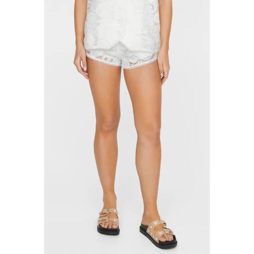 NASTY GAL Tailored Lace Shorts in Ivory Cover