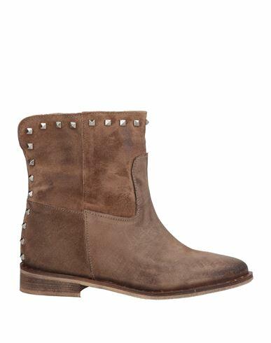 Geneve Woman Ankle boots Brown Soft Leather Cover