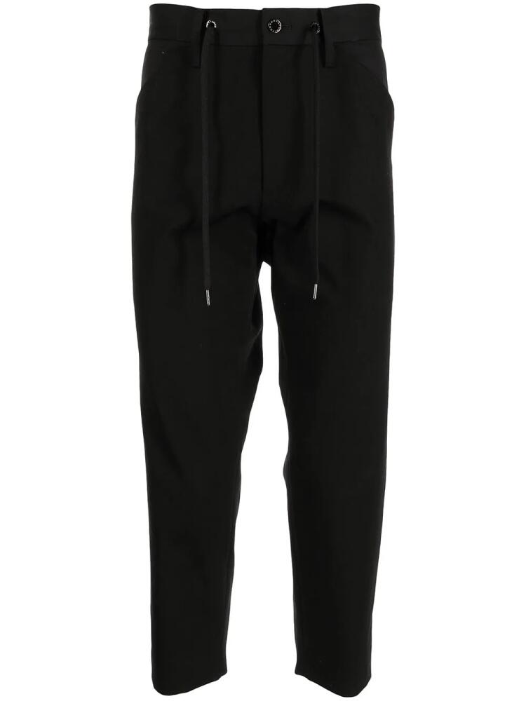 Fumito Ganryu drop-crotch cropped wool trousers - Black Cover