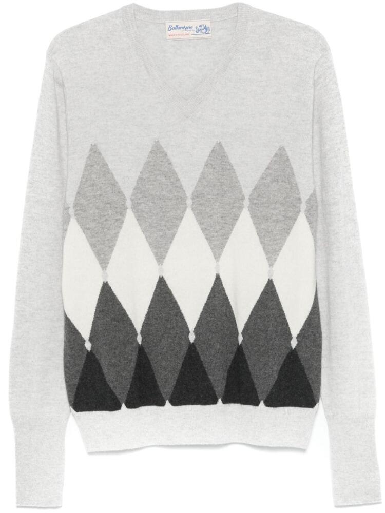 Ballantyne diamond-pattern V-neck sweater - Grey Cover