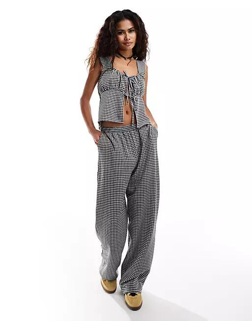 Reclaimed Vintage pull on pants in gingham-Black Cover