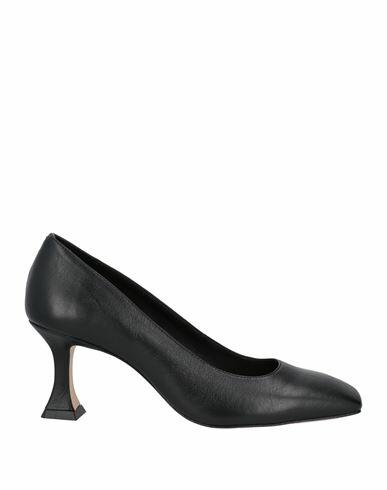 Vicenza) Woman Pumps Black Calfskin Cover