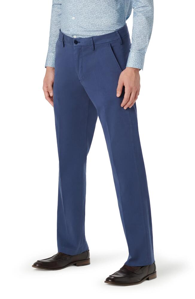 Bugatchi Flat Front Stretch Chinos in Navy Cover