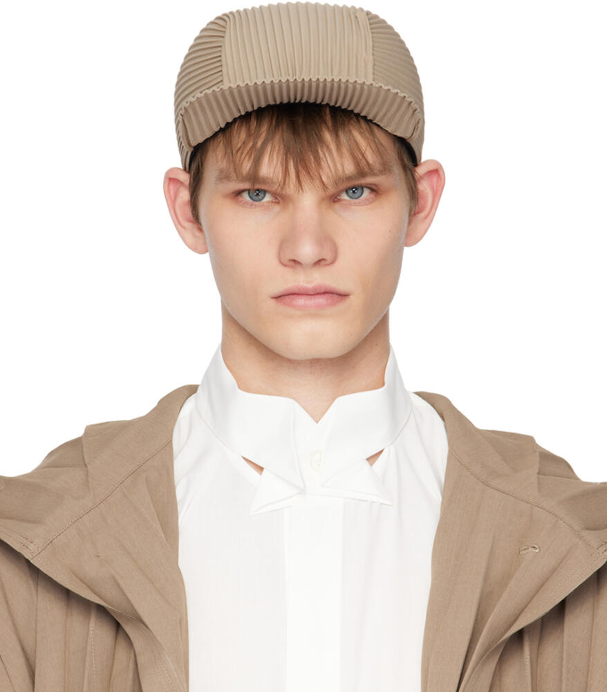 HOMME PLISSÉ ISSEY MIYAKE Beige Pleats Cap Cover