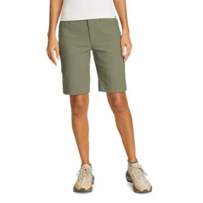 Eddie Bauer Women's Rainier 5-Pocket Bermuda Shorts Cover