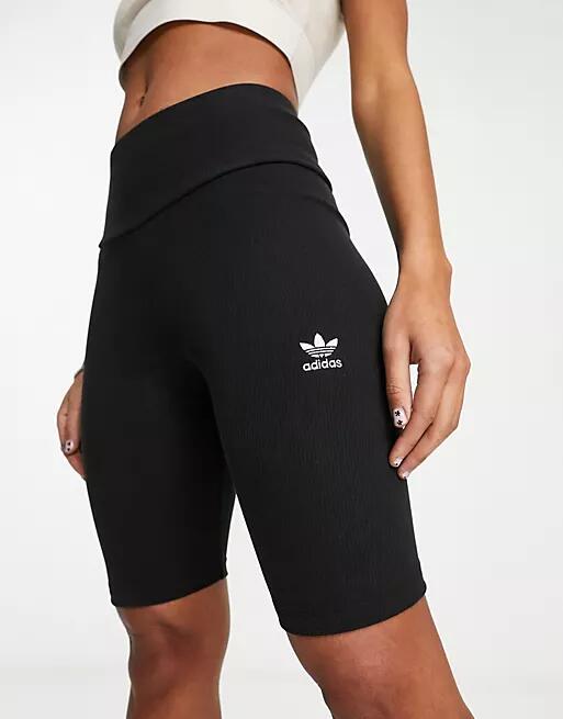 adidas Originals legging shorts in black Cover