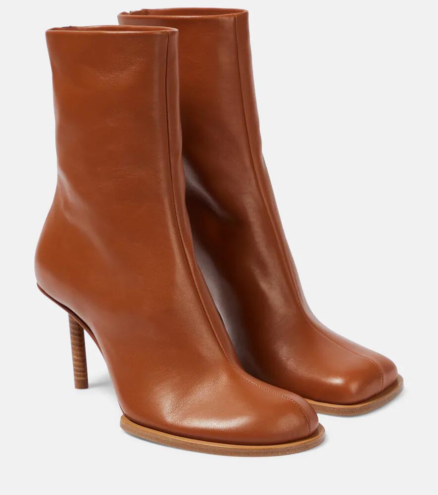 Jacquemus Les Bottines Rond Carré leather ankle boots Cover