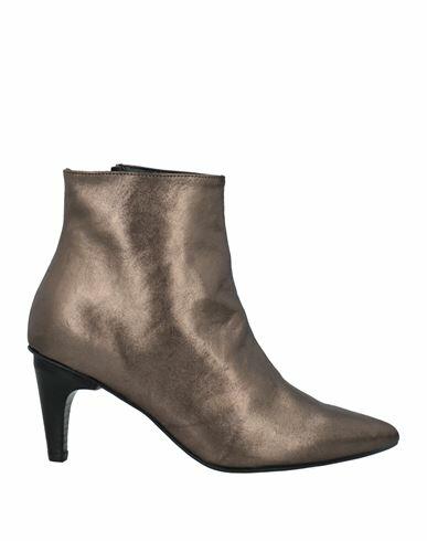 1725.a Woman Ankle boots Bronze Soft Leather Cover