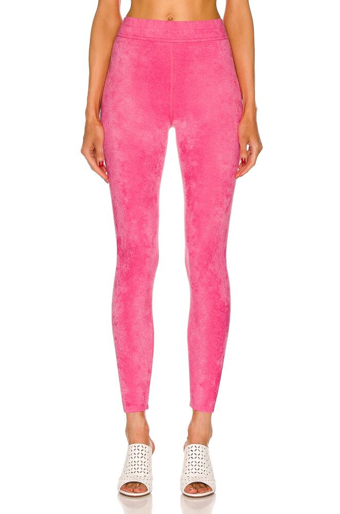 ALAÏA High Waisted Legging in Pink Cover