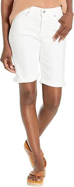 Levi's(r) Womens Bermuda Shorts (Chalk White) Women's Shorts Cover