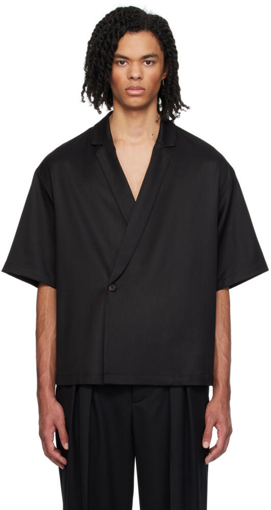 King & Tuckfield Black Wrap Shirt Cover