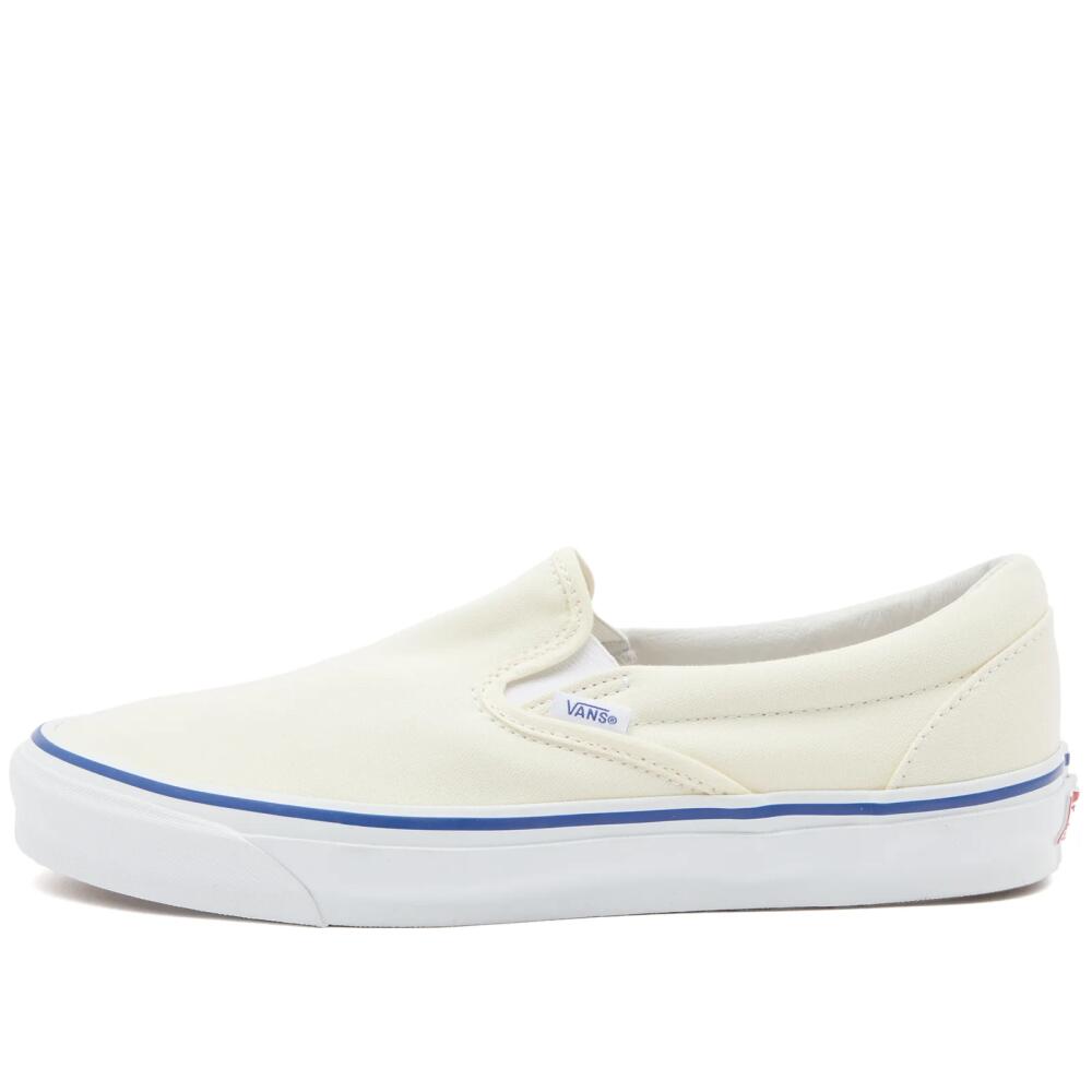 Vans Vault Men's UA OG Classic Slip-On LX Sneakers in Classic White Cover