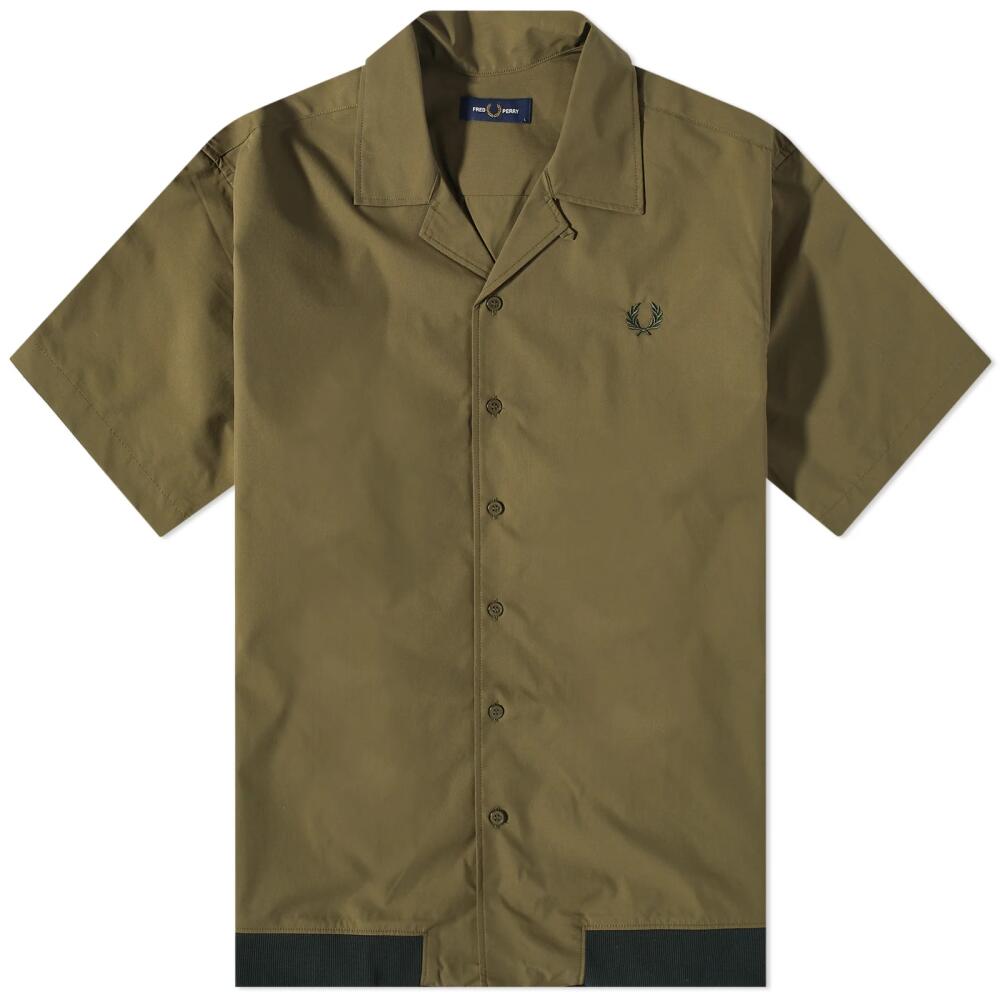 Fred Perry Men's Ribbed Hem Vacation Shirt in Uniform Green Cover