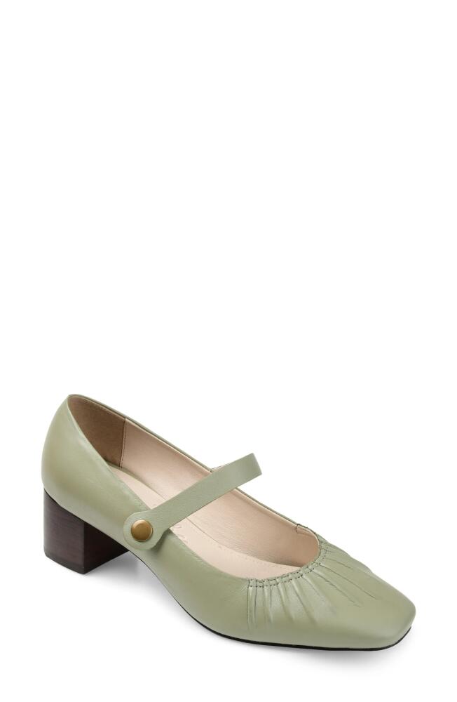 Journee Signature Ellsy Mary Jane Pump in Green Leather Cover