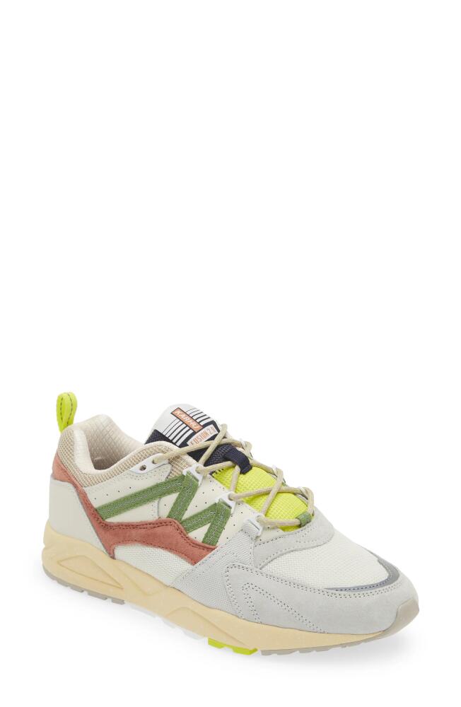 Karhu Gender Inclusive Fusion 2.0 Sneaker in Lily White/Piquant Green Cover