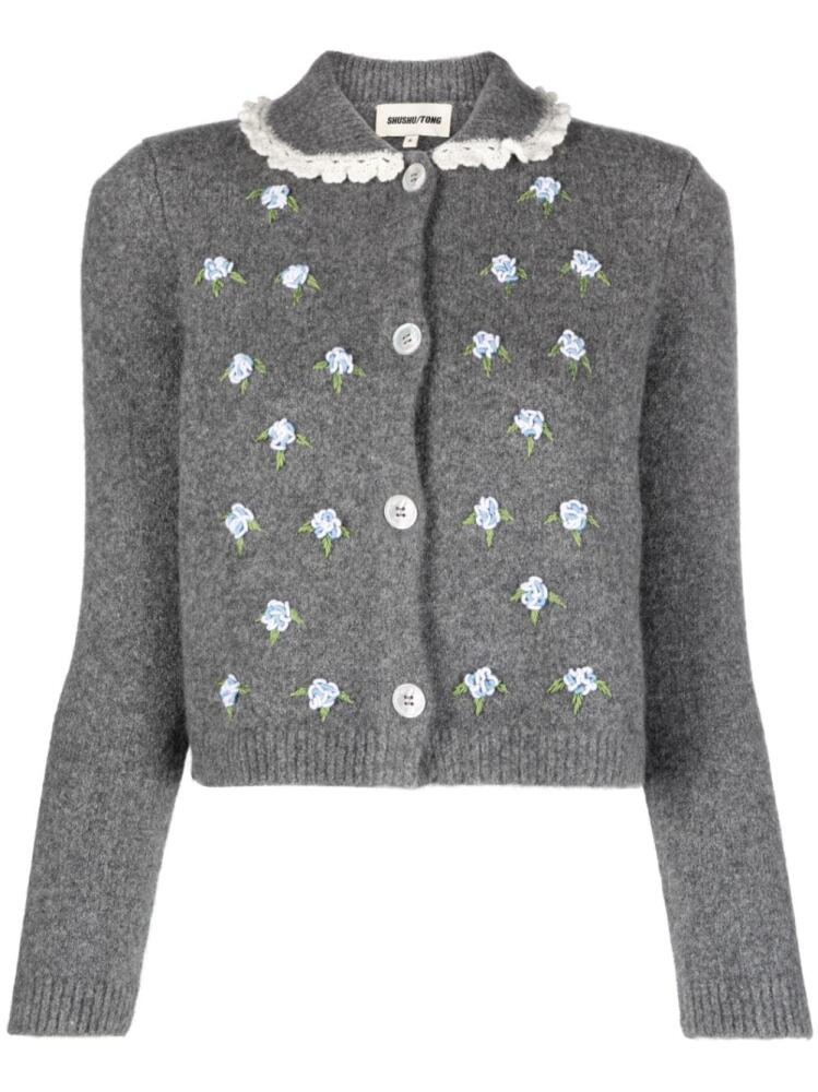 SHUSHU/TONG floral-embroidered ruffle-collar cardigan - Grey Cover