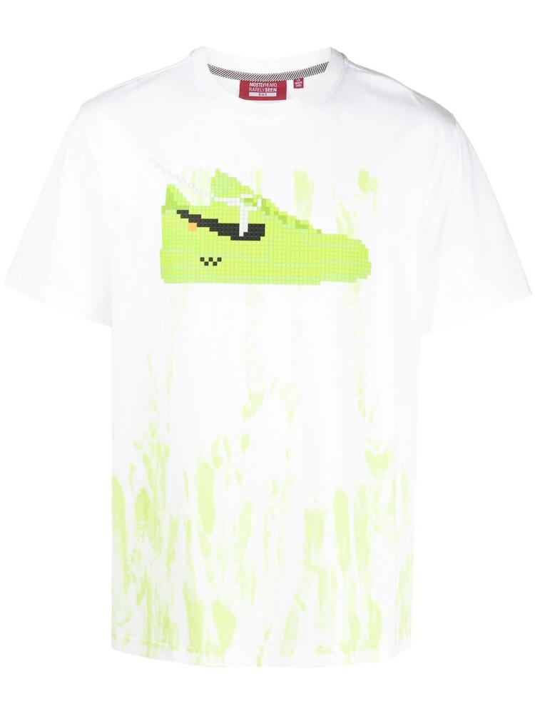 Mostly Heard Rarely Seen 8-Bit dip-dye volt sneaker-print T-shirt - White Cover