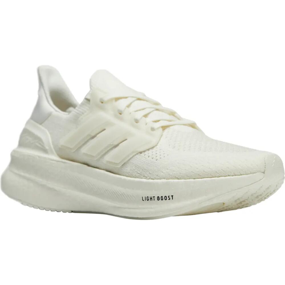 Y-3 Ultraboost 5 Running Shoe in Off White/Core Black Cover