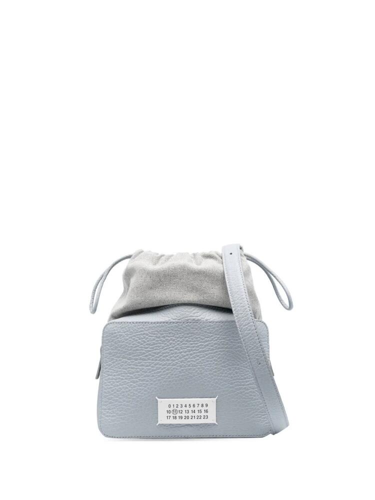 Maison Margiela logo-appliqué crossbody bag - Blue Cover