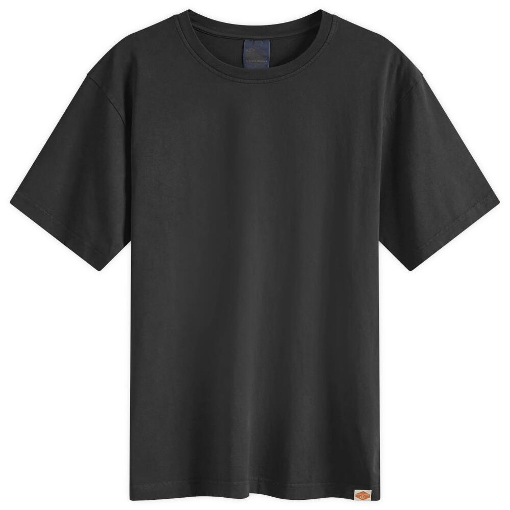 Nudie Jeans Co Men's Uno Everyday T-Shirt in Black Cover