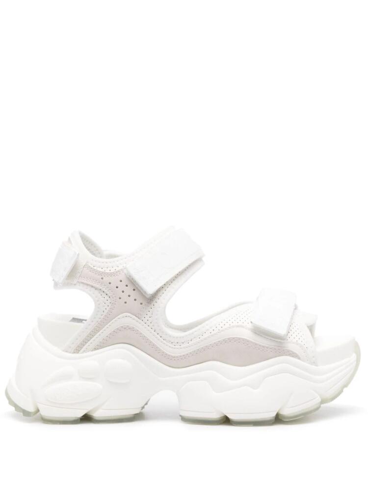 Buffalo Binary 0 chunky sandals - White Cover