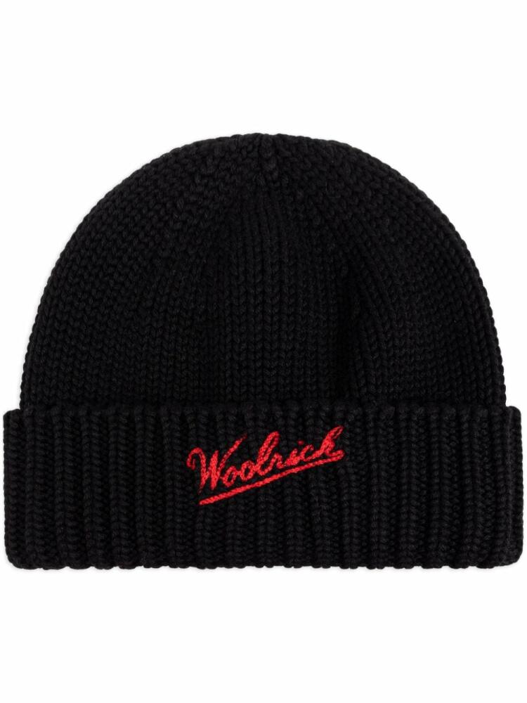 Woolrich logo-intarsia beanie - Black Cover