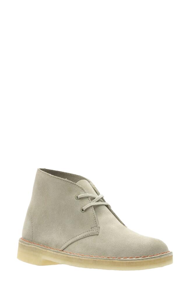 Clarks(r) Desert Chukka Boot in Sand/Sand Suede Cover