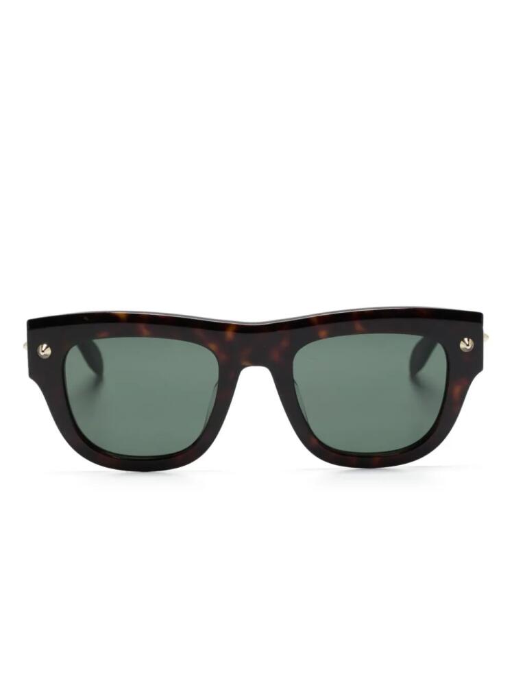 Alexander McQueen Eyewear stud-detailed tinted sunglasses - Brown Cover