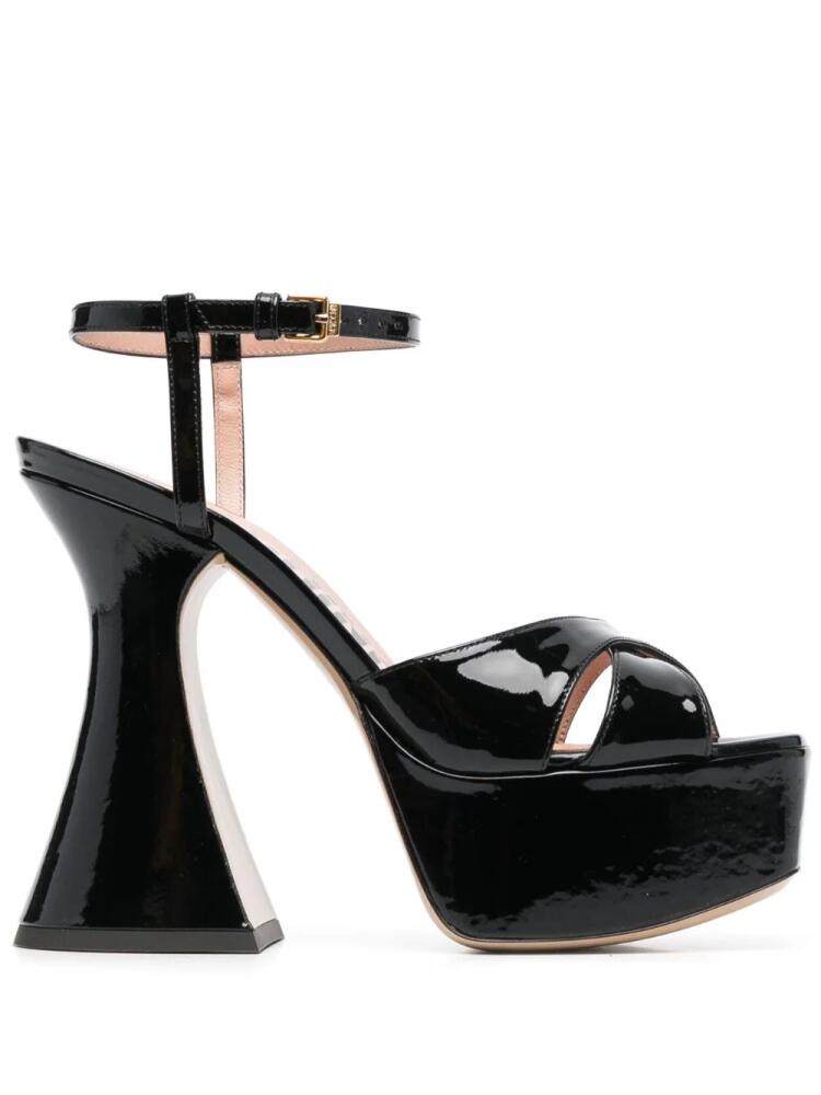 Moschino patent leather platform sandals - Black Cover