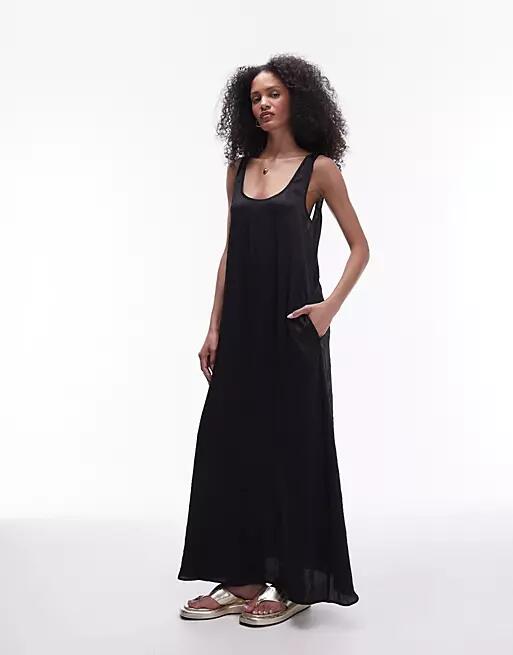 Topshop crinkle low scoop maxi dress in black Cover