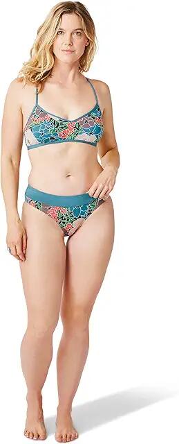 Carve Designs Stinson Bikini Top (Jardin) Women's Swimwear Cover