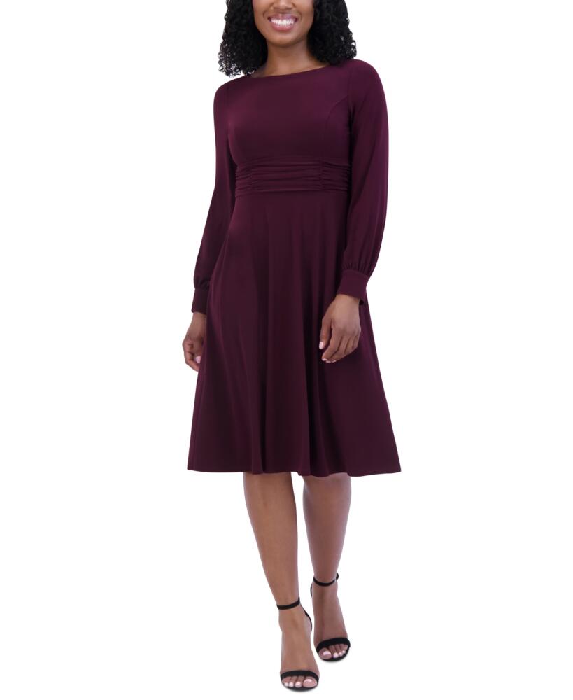 Jessica Howard Petite Ruched Boat-Neck Midi Dress - Wine Cover