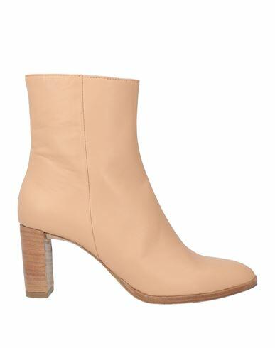 Ncub Woman Ankle boots Sand Leather Cover