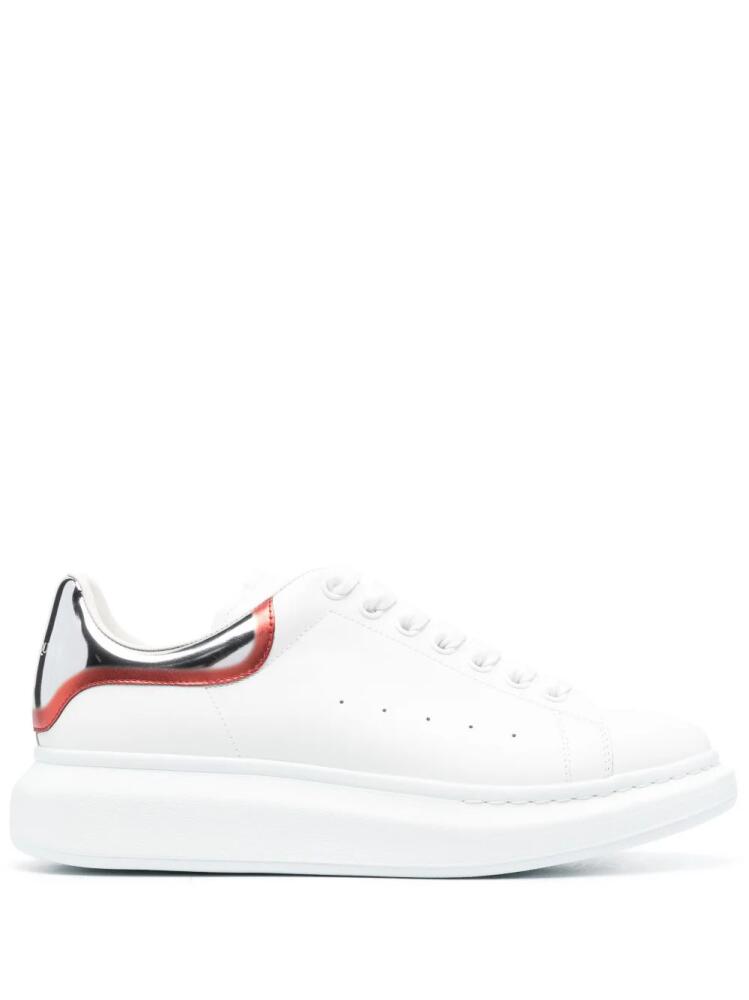 Alexander McQueen Oversized low-top sneakers - White Cover