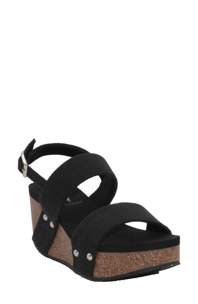 Volatile Summer Love Platform Wedge Sandal in Black Fabric Cover