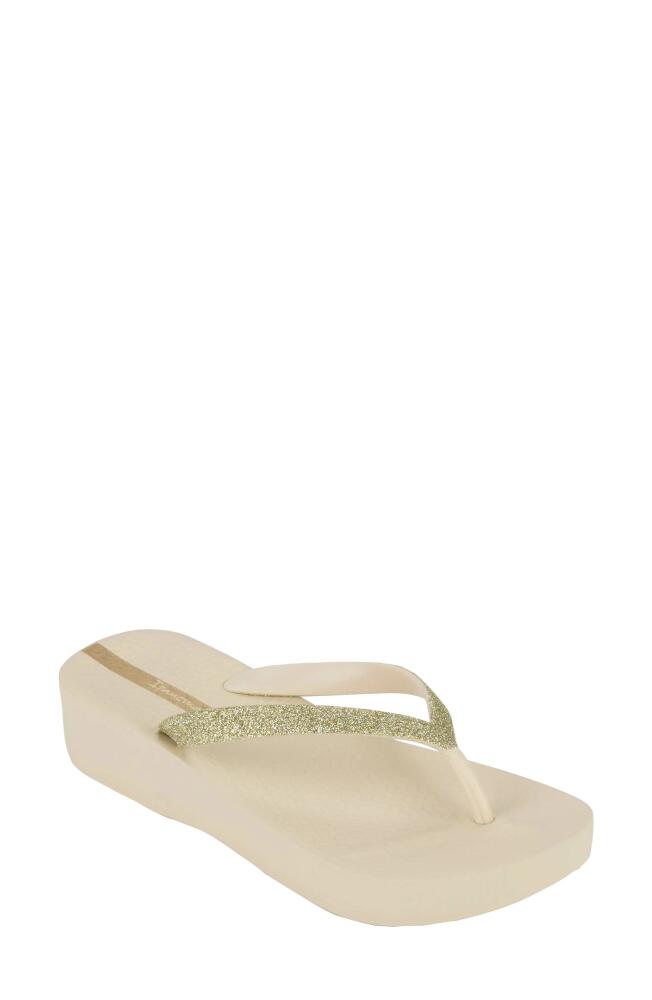 Ipanema Ipa Glitter Wedge Flip Flop in Beige Cover