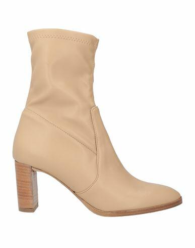 Ncub Woman Ankle boots Beige Leather Cover