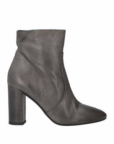 Rebel Queen Woman Ankle boots Grey Soft Leather Cover