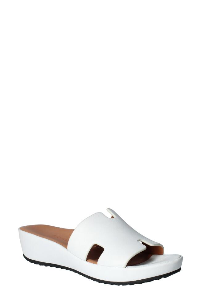 L'Amour des Pieds Catiana Platform Sandal in White Cover