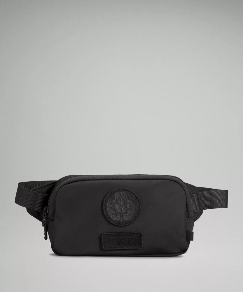 lululemon - Team Canada Future Legacy Mini Belt Bag - Black/Neutral Cover