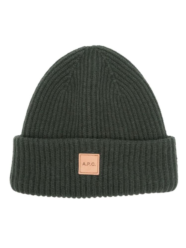 A.P.C. logo-patch beanie - Green Cover