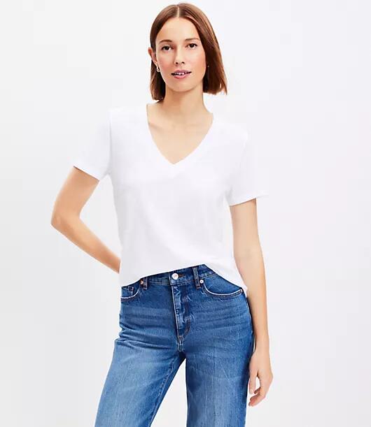 Loft Petite Everyday V-Neck Tee Cover