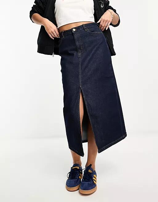 Nobody's Child denim midi skirt in blue Cover