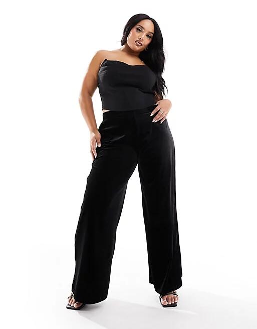 Yours wide leg velvet pants in black Cover