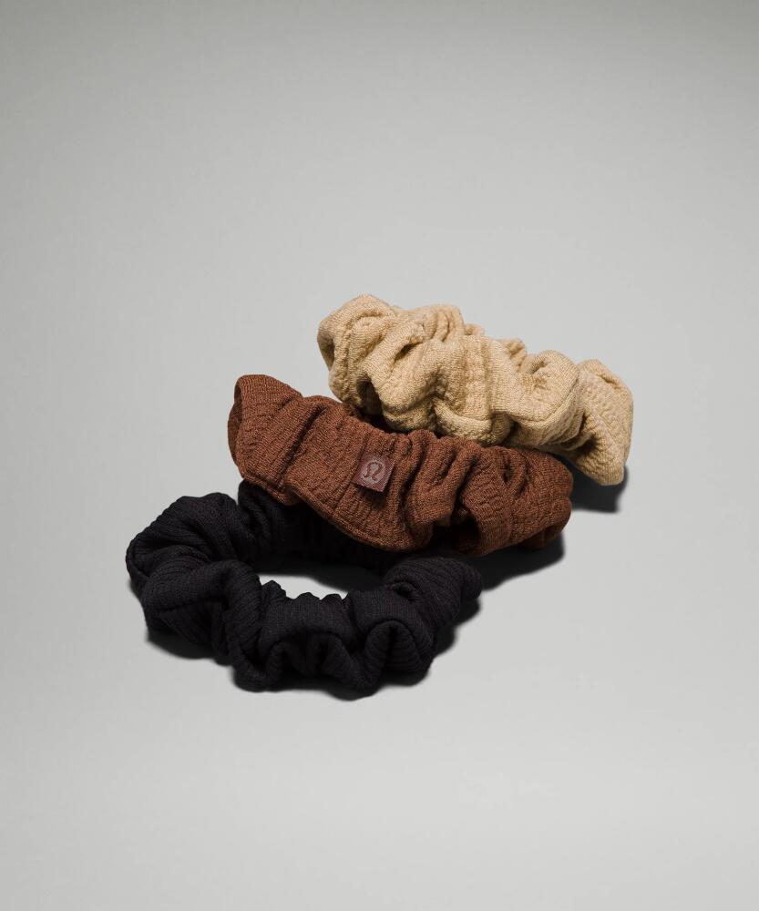 lululemon Uplifting Scrunchies Textured 3 Pack Cover