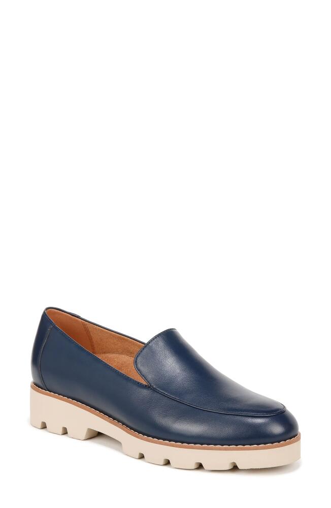 Vionic Kensley Loafer in Navy Cover