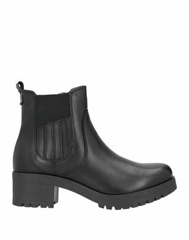 Nila & Nila Woman Ankle boots Black Soft Leather Cover