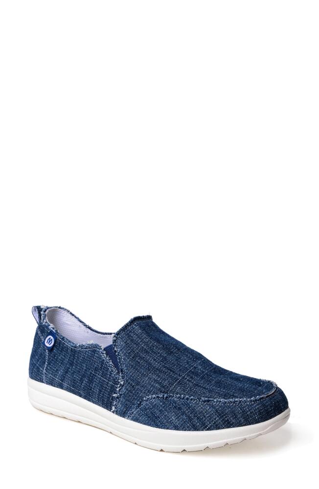 Minnetonka Expanse Slip-On Sneaker in Blue Denim Cover