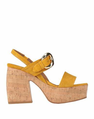 Carmens Woman Mules & Clogs Mustard Leather Cover