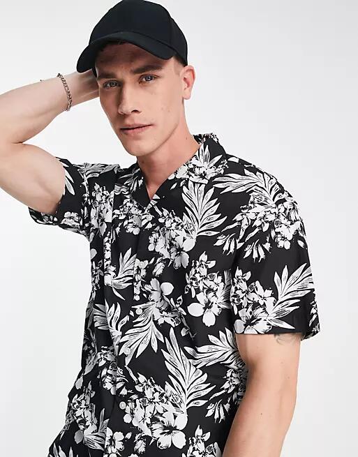 Jack & Jones Originals camp collar shirt in black floral print Cover